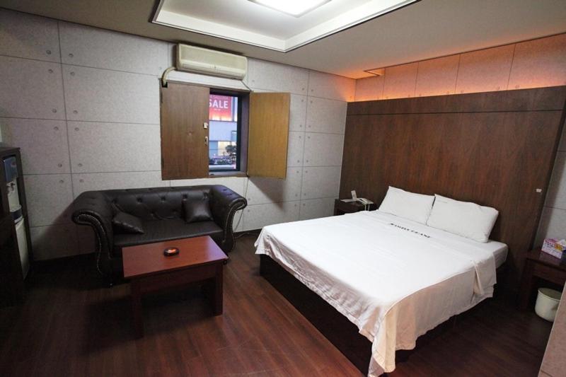 Hotel Flex Suwon Exterior foto