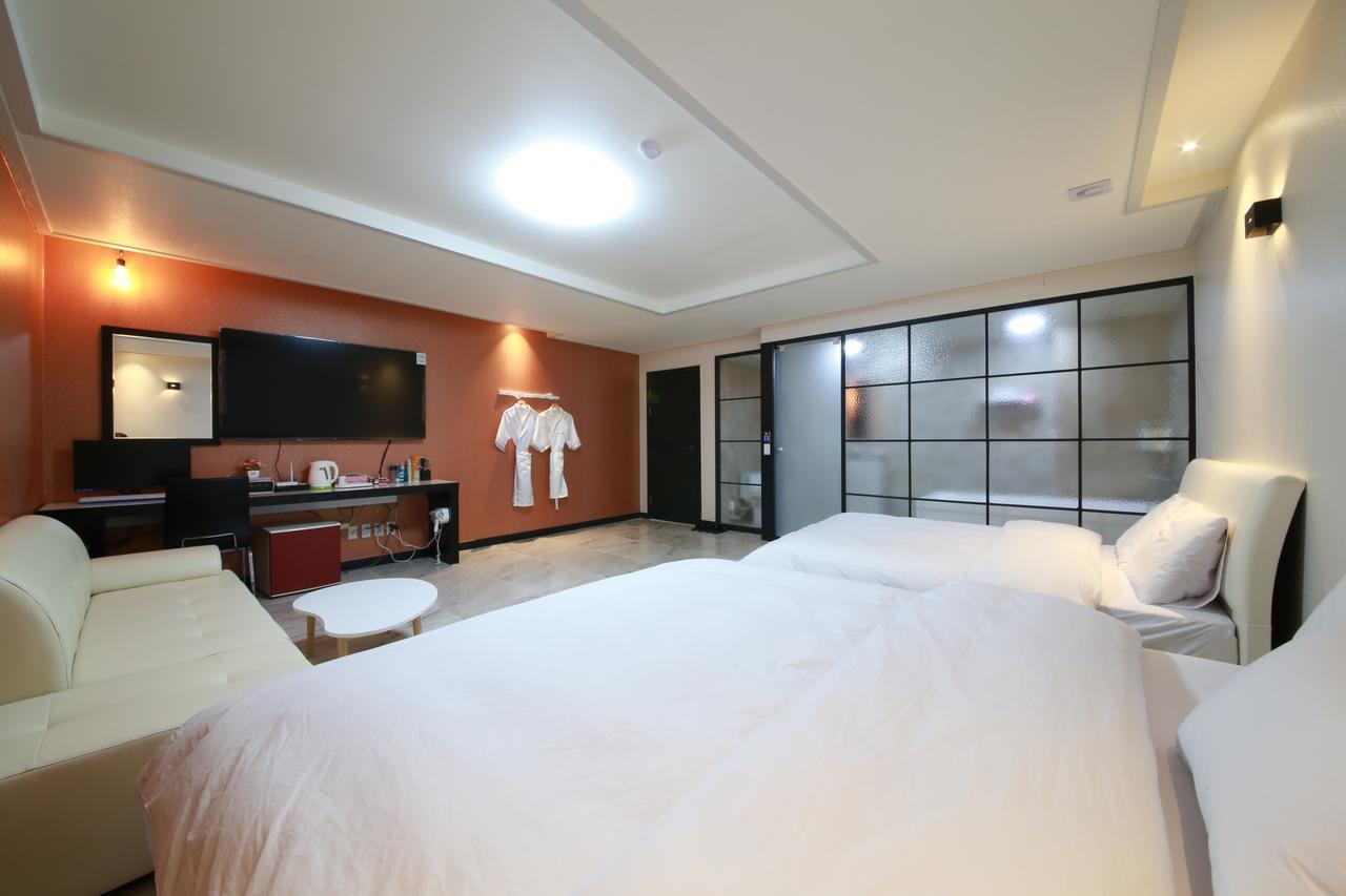 Hotel Flex Suwon Exterior foto